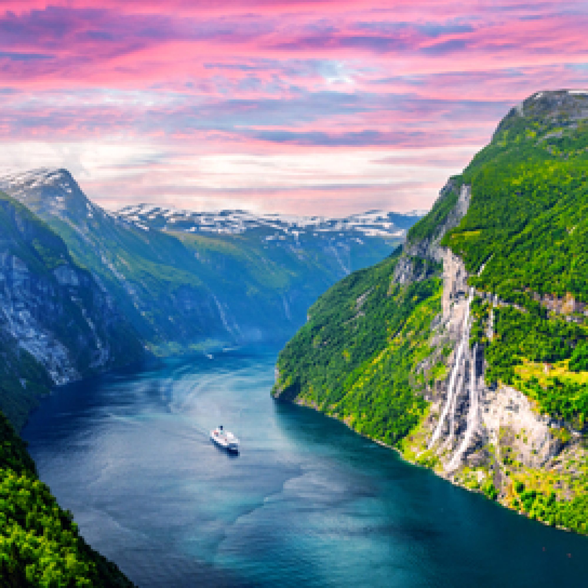 Panorama,Of,Breathtaking,View,Of,Sunnylvsfjorden,Fjord,And,Famous,Seven
